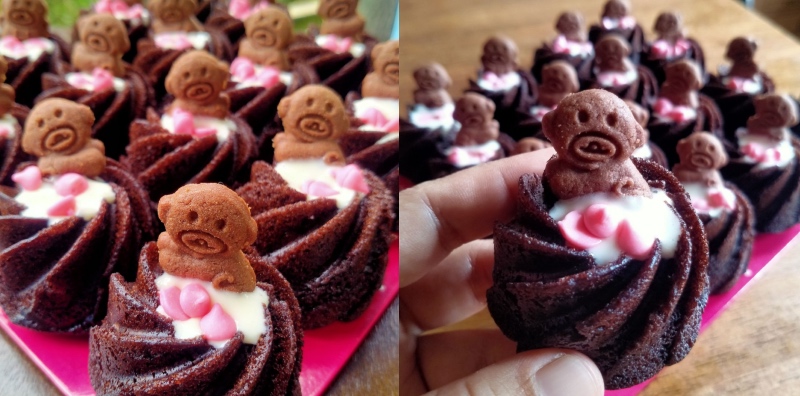 Kek Coklat Mini Yang Gebu, Letak Biskut Teddy Bear Nampak Lagi Comel!