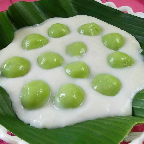 kuih badak berendam